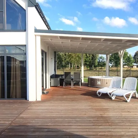 Sophia 70qm Bis 5 Gaeste Mit Fass-sauna, Whirlpool April Bis Oktober, 75qm Terrasse Und Eingezaeunten Garten Dom wakacyjny *