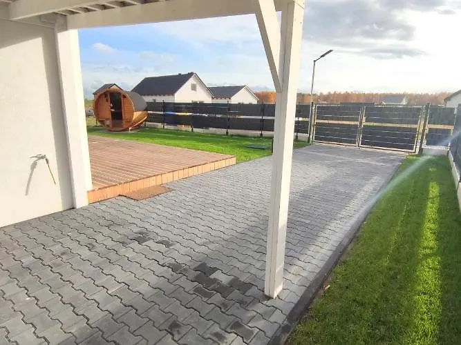 Sophia 70qm Bis 5 Gaeste Mit Fass-sauna, Whirlpool April Bis Oktober, 75qm Terrasse Und Eingezaeunten Garten Сasa de vacaciones