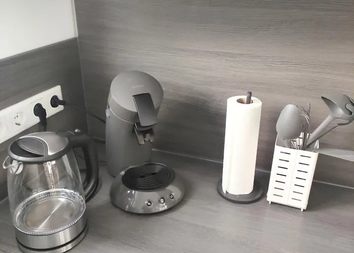 Sophia 70qm Bis 5 Gaeste Mit Fass-sauna, Whirlpool April Bis Oktober, 75qm Terrasse Und Eingezaeunten Garten Сasa de vacaciones Sieroslaw (Kamien)